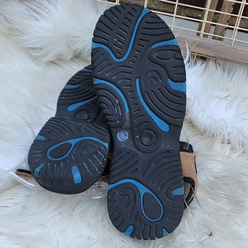 Eddie Bauer velcro‎ close sandals 9